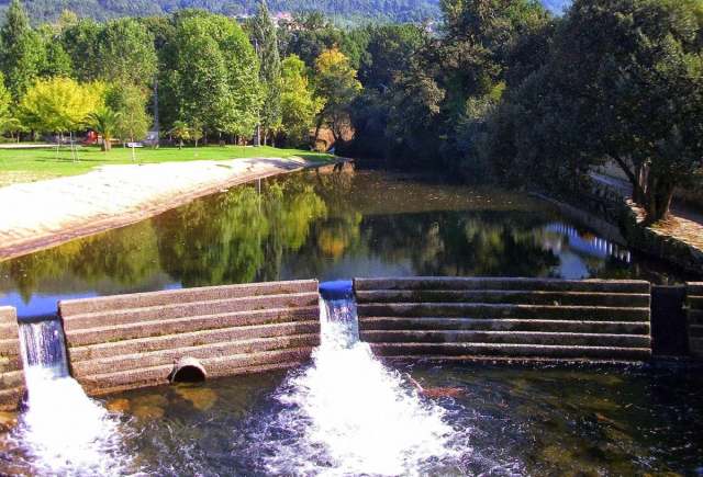 Praia Fluvial de Burgães