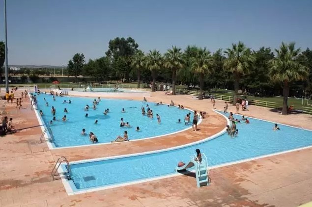 Piscinas Municipais Victor Martelo